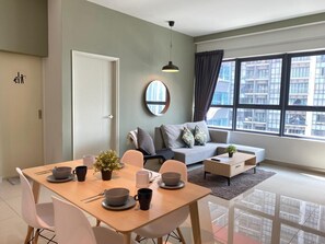 Living area - ARTE PLUS - COZY & COMFORTABLE (PVT LIFT)  (Kuala Lumpur)