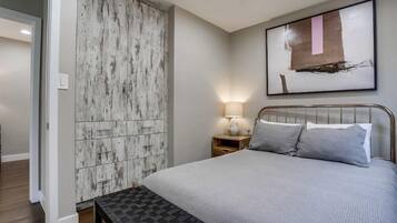 2 Schlafzimmer, Bügeleisen/Bügelbrett, kostenloses WLAN, Bettwäsche