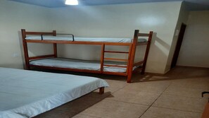3 bedrooms, WiFi - March promotion, come check it out and come to Thermas do Laranja!<br> (Olímpia)
