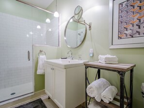 Hair dryer, towels