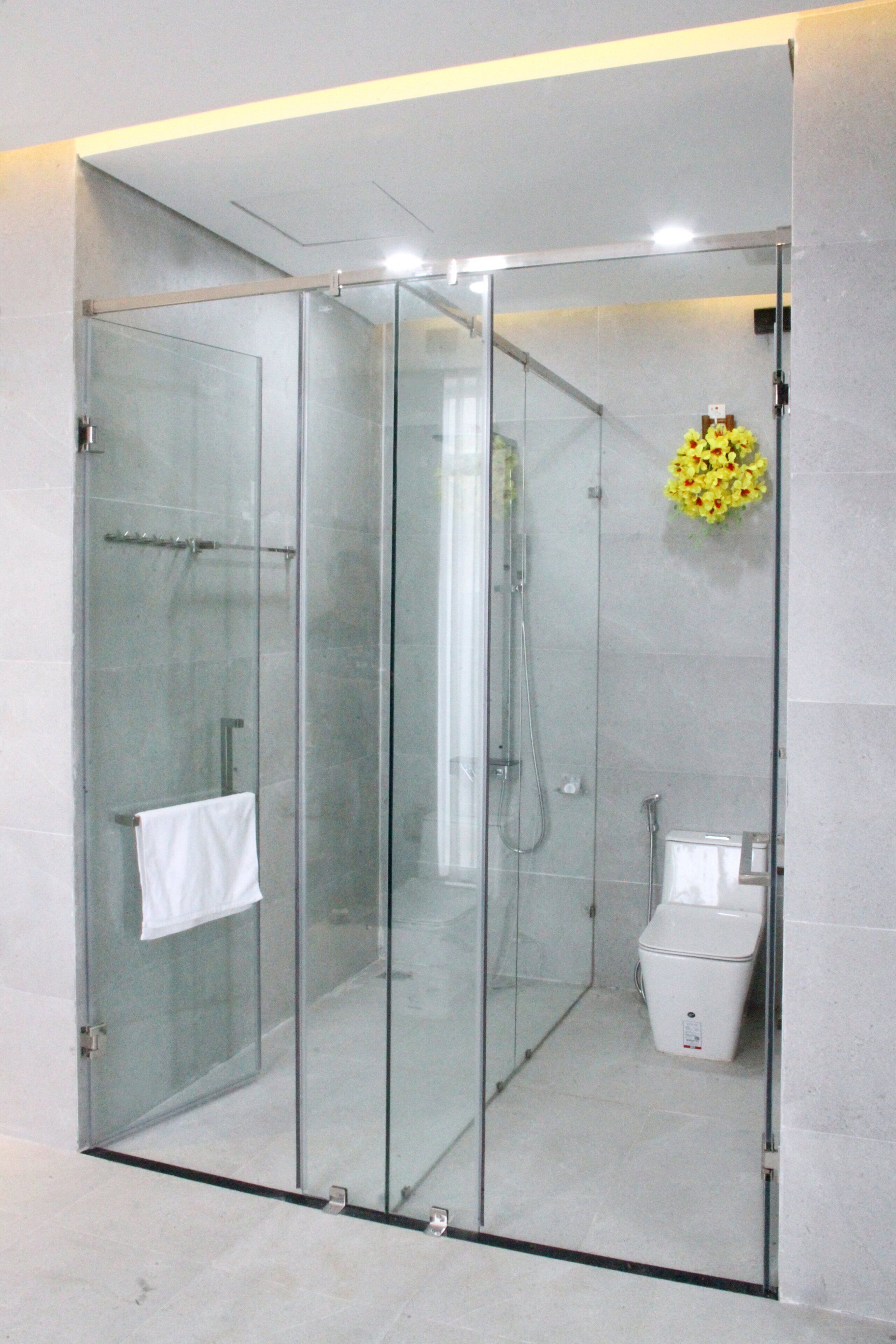 Photo - Golden Inn Hotel