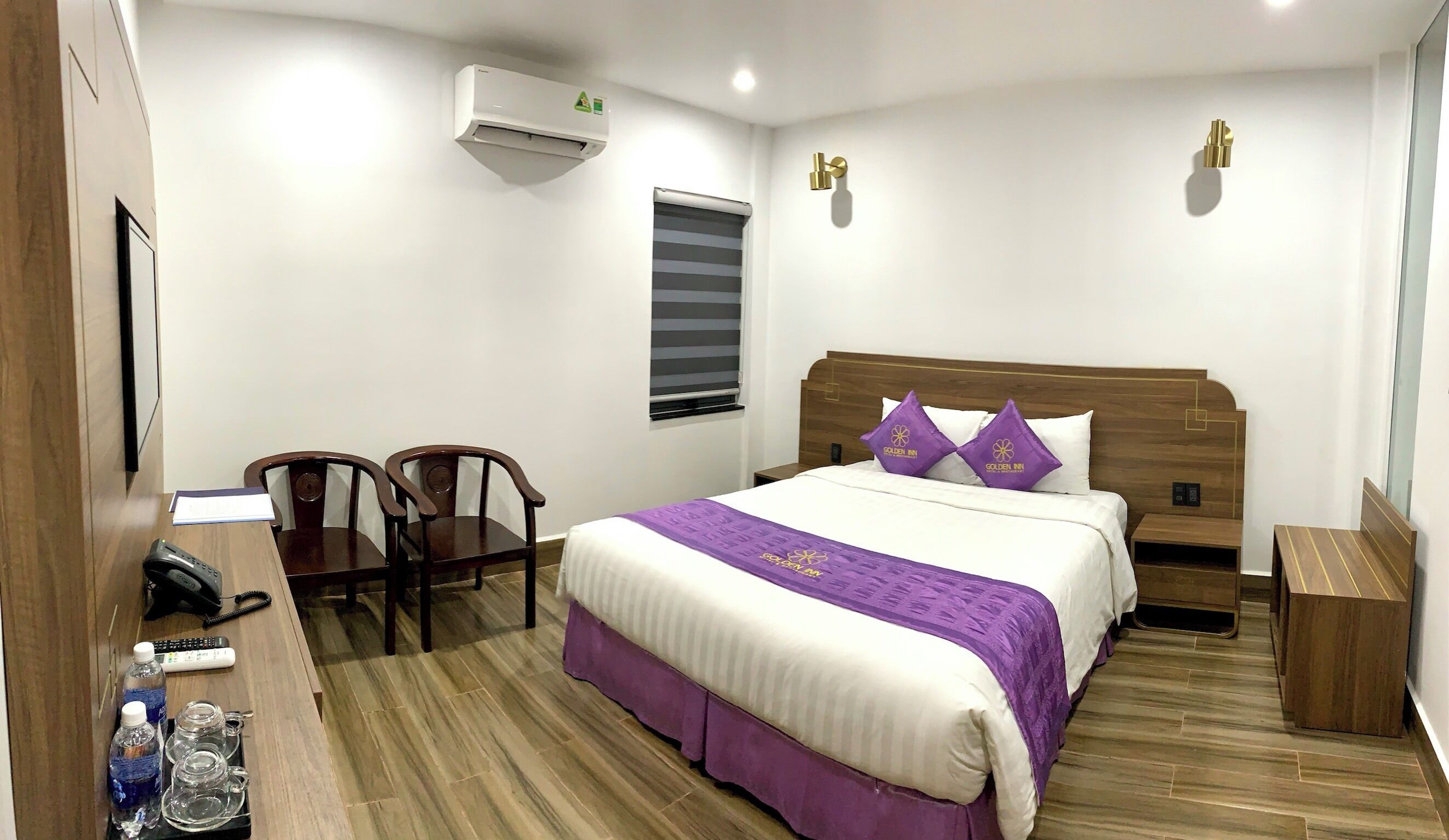 Double Room | Minibar, desk, free WiFi, bed sheets