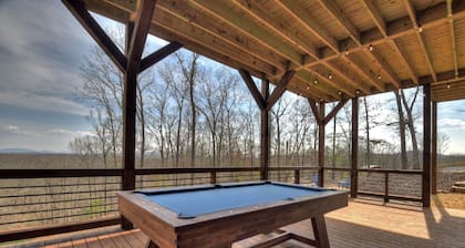 BRAND NEW! Rocky Ridge Dream Luxury Cabin 3 Masters w/ K Beds + LOFT 2 Q-Bunks