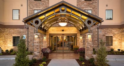 Studio Suite in Wichita Falls | Free Breakfast + Fitness Center Access!