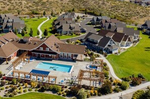 Exterior - White Sand Meadow Cottage by the beach #53 (Osoyoos)