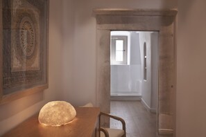 1 chambre, Internet gratuit par câble, draps fournis