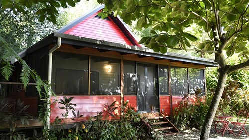 Lillypads Red Cottage