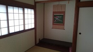 Japanese Style Quadruple Room