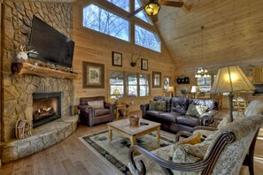 Smart TV, fireplace, DVD player, ping pong