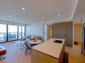 Appartement, 3 chambres, 2 salles de bains | Cuisine privée