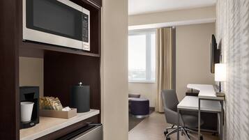 In-room safe, desk, laptop workspace, iron/ironing board