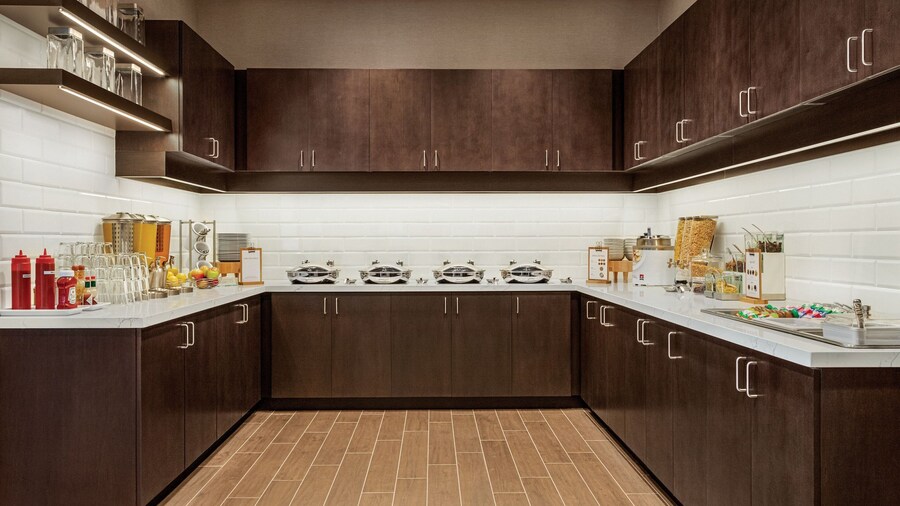 Residence Inn by Marriott New York JFK Airport