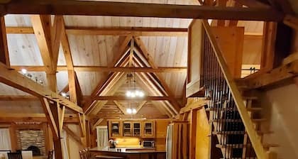 "Rustic Retreat" Timber Frame near Sam Houston Jones State Park & Casinos