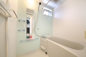 Apartment | Badezimmer