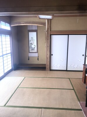 Habitación familiar (Japanese Style) | Wifi gratis