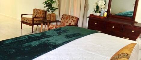 1 bedroom, iron/ironing board, WiFi