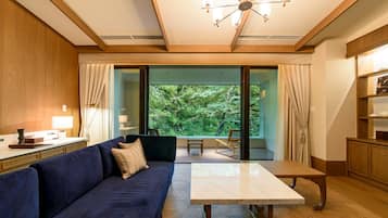 奢華客房, 非吸煙房 (FUFU, Corner Suite) | 高級寢具、迷你吧、客房內保險箱、書桌