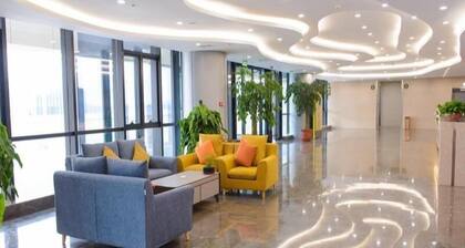 Greentree Eastern Rizhao High Speed Railway Station Hotel