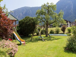Children’s play area – outdoor - Apparthotel Ederfeld (Mayrhofen)