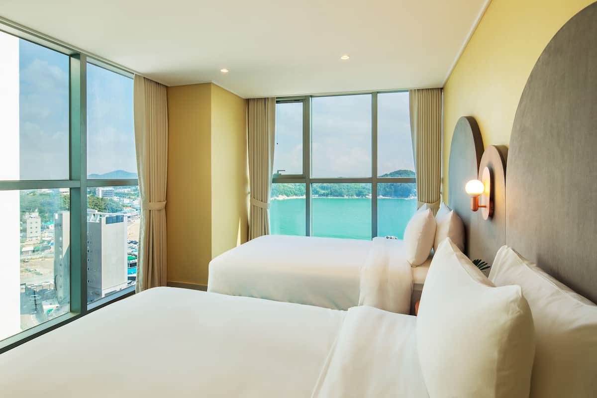 the week& suite (kitchenette) | 2 bedrooms, free wifi, bed sheets