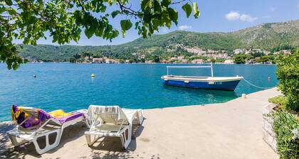 Apartment Anita - Quiet & relaxing seafront apartment 10 minutes from Dubrovnik