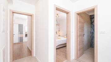 2 Schlafzimmer, Bügeleisen/Bügelbrett, kostenloses WLAN, Bettwäsche