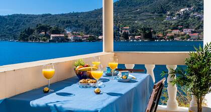Apartment Anita - Quiet & relaxing seafront apartment 10 minutes from Dubrovnik