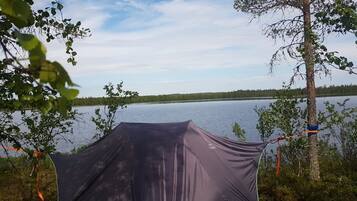 1 sovrum, sängtillbehör av högsta kvalitet, bäddmadrasser och sängkläder