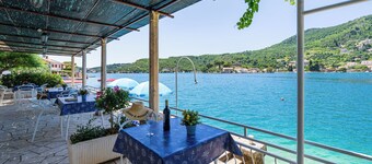 Quiet & relaxing seafront apartment 10 minutes from Dubrovnik - Apartment Marija