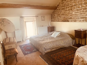 4 bedrooms