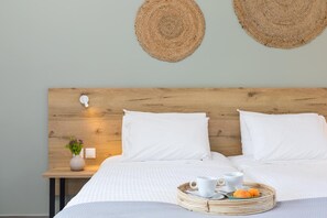 Deluxe Double or Twin Room, Pool View
