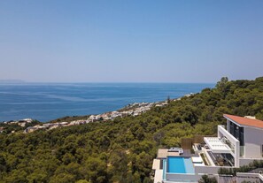 Exterior - Unbelievable Unobstructed Views, Amazing Location Inside a Forest, Full Privacy! (Chania)