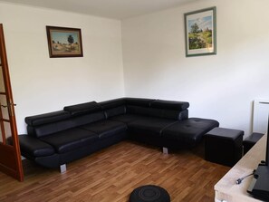 Televisio, kirjoja, stereot