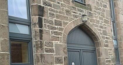 Templars Cottage - sleeps 2 guests in 1 bedroom