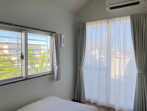 4 camere, una scrivania, Wi-Fi gratuito, lenzuola