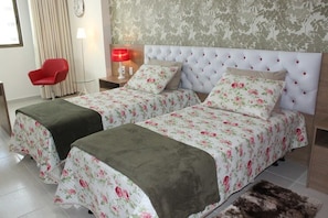 Deluxe Double or Twin Room | Minibar, soundproofing, free WiFi, bed sheets - Betel Beach Flat (Recife)