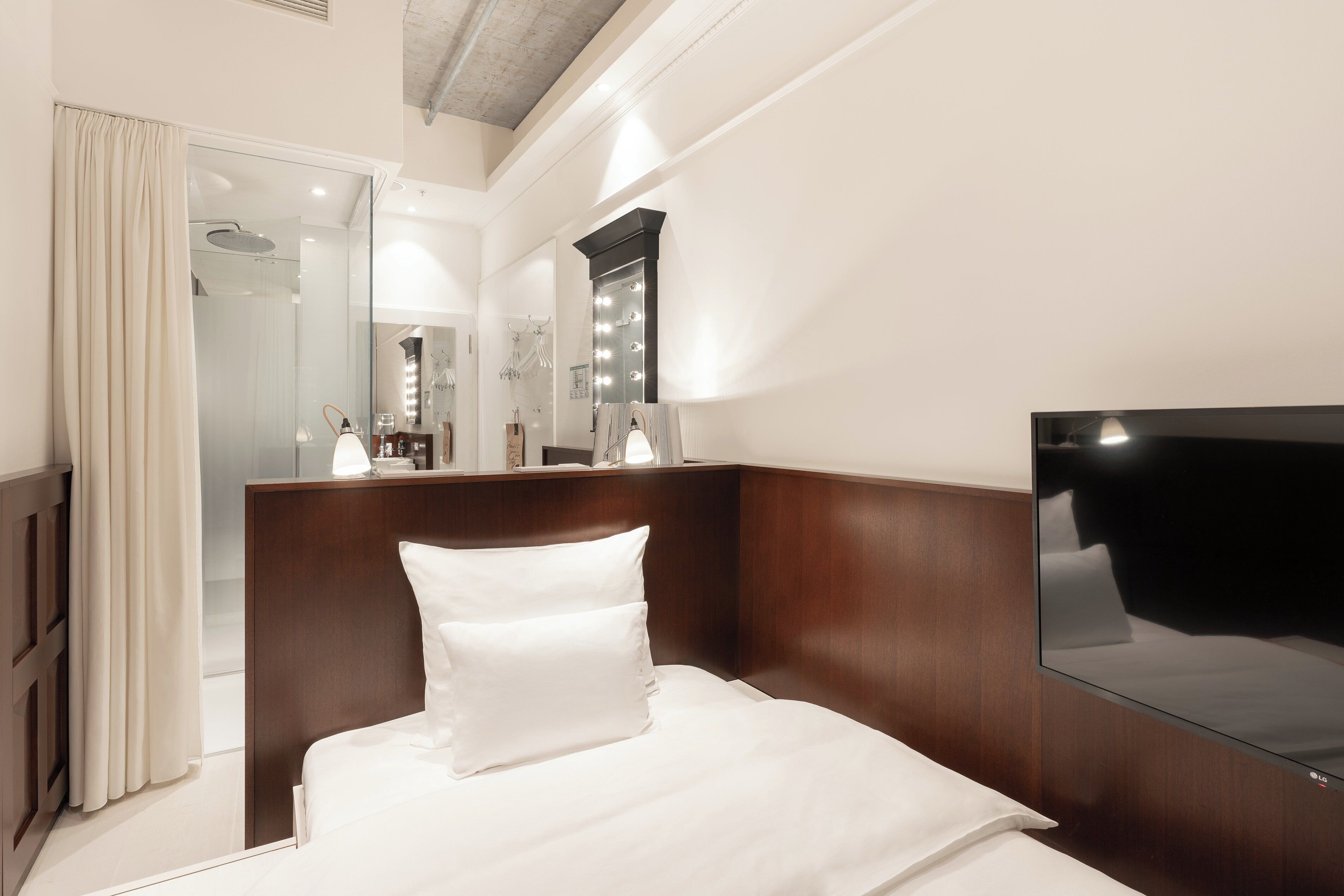 nest room (stage bed) | 1 bedroom, premium bedding, in-room safe, individually decorated