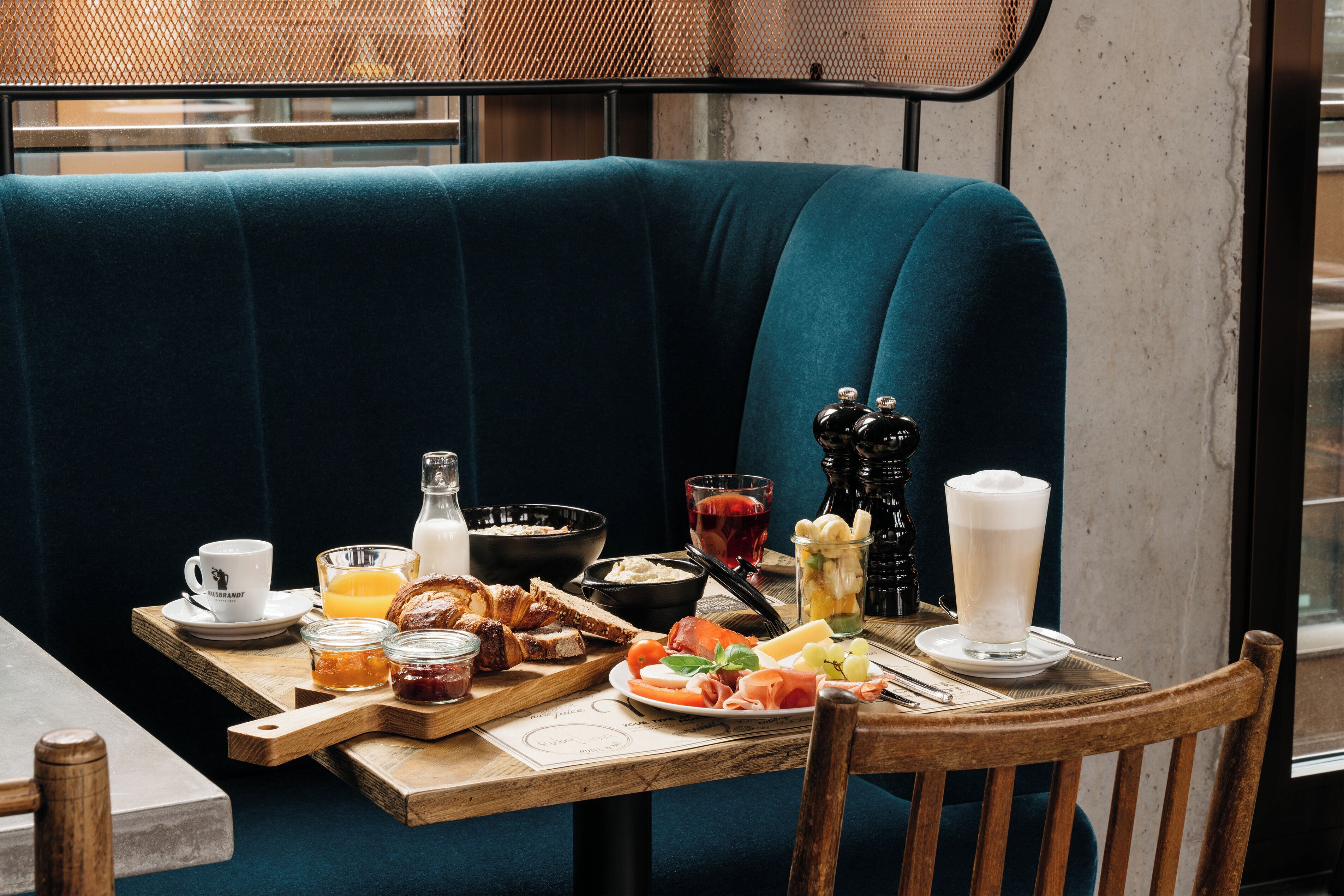 daily buffet breakfast (eur 24 per person)