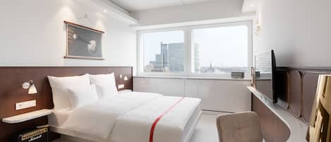 Room (Wow Room) | Premium bedding, in-room safe, individually decorated