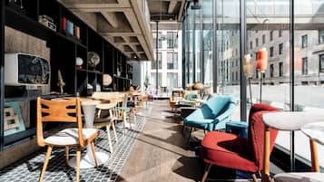 Bar (en el alojamiento)