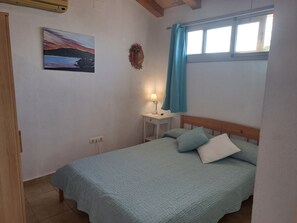 1 bedroom, travel crib, free WiFi, bed sheets