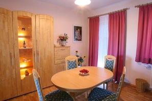 Apartamento, 1 quarto, sacada (Im Obstgarten) | Opções para refeição no quarto