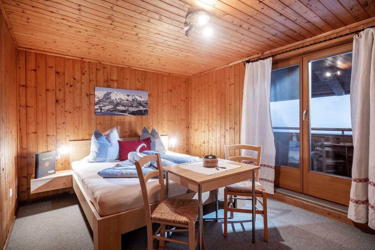 Apartment, 2 Schlafzimmer (Hohe Salve) | 2 Schlafzimmer, Babybetten, kostenloses WLAN, Bettwäsche