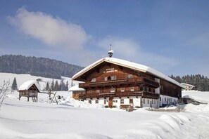 숙박 시설 정면