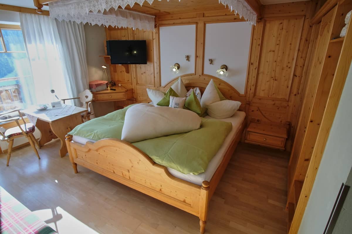 Doppelzimmer, Balkon (Sternschnuppe) | Kostenloses WLAN, Bettwäsche