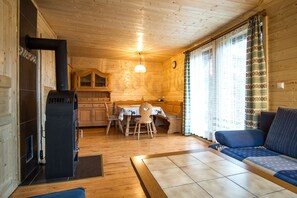 House, 2 Bedrooms (Romantik) | Living area