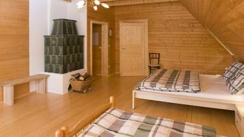 Familienapartment, 3 Schlafzimmer (inkl. 70 EUR Reinigungsgebühr) | 3 Schlafzimmer, Bettwäsche