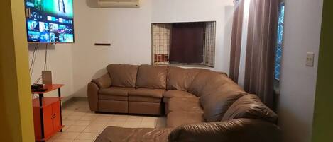 تلفزيون ذكي