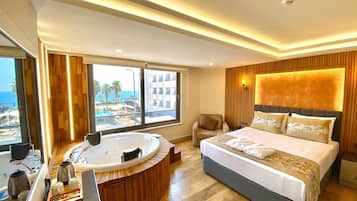 Prime Suite | Ropa de cama de alta calidad, minibar, caja fuerte