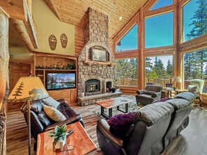 Smart TV, fireplace, video games, DVD player